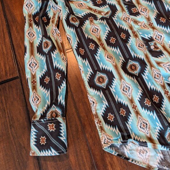 Rock & Roll Denim Shirt Mens Medium Blue Aztec Western Pearl Snap Modern Fit - Picture 2 of 8